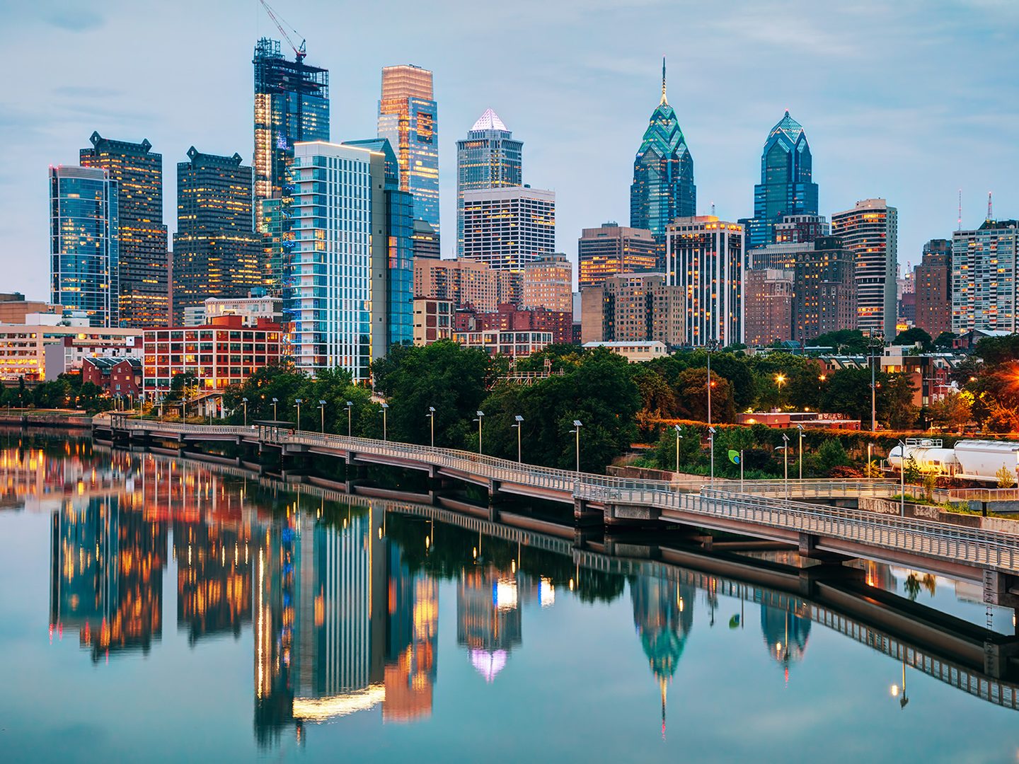States_PA-Philadelphia_1400x1050