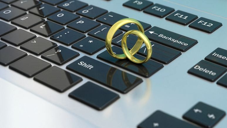 Blog - Technology in family law - rings on keyboard