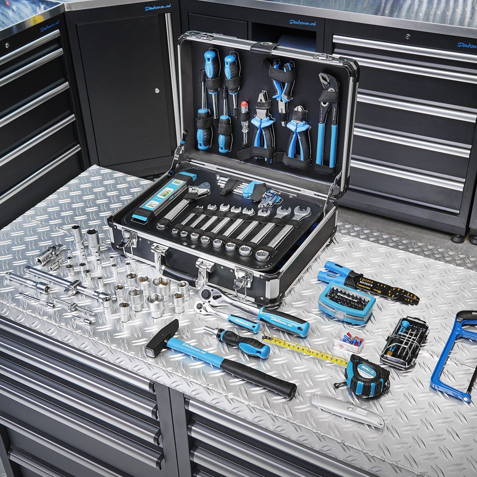 Quelle est la différence entre les outils anglais et métriques ? Banner