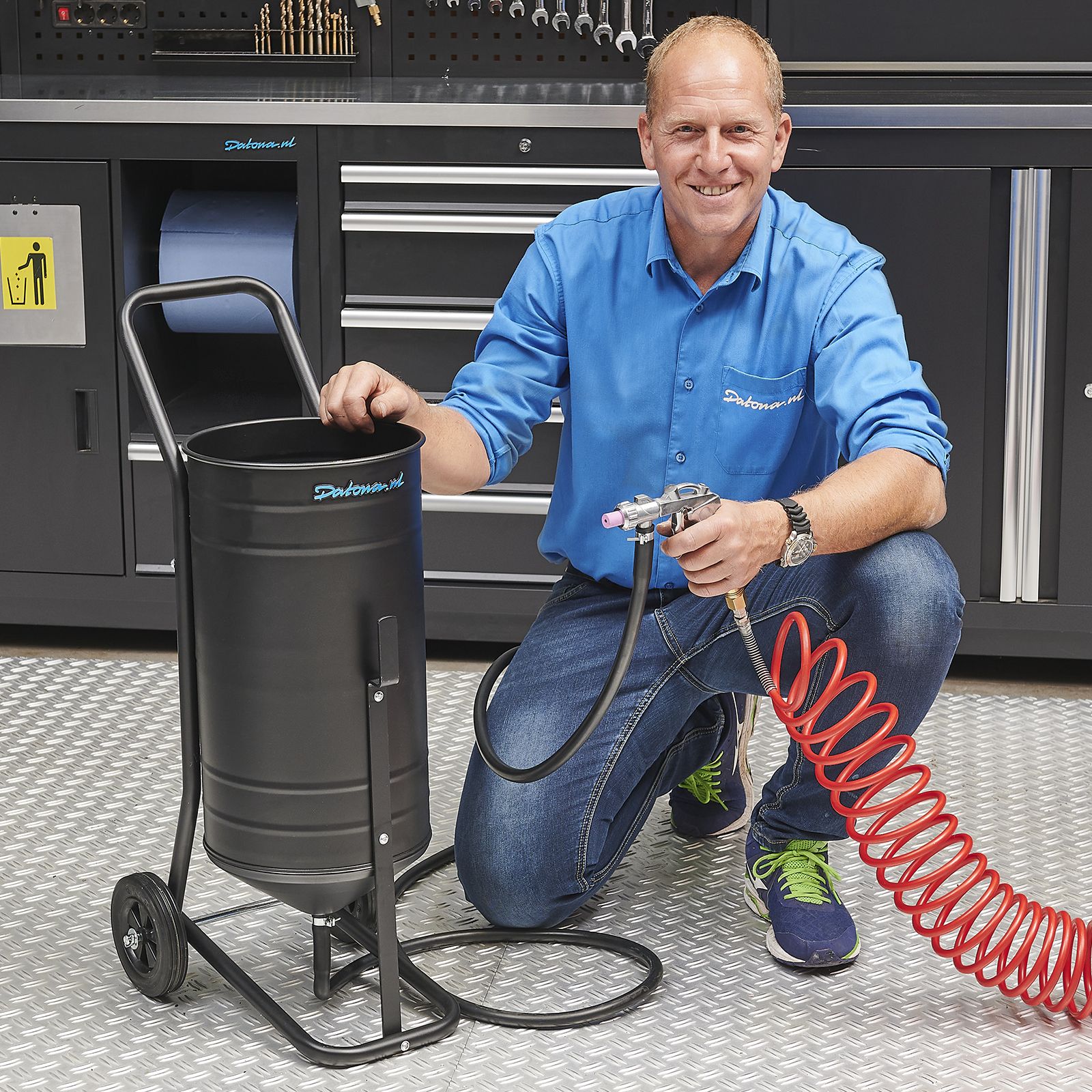 Comment fonctionne une sableuse mobile ? Banner