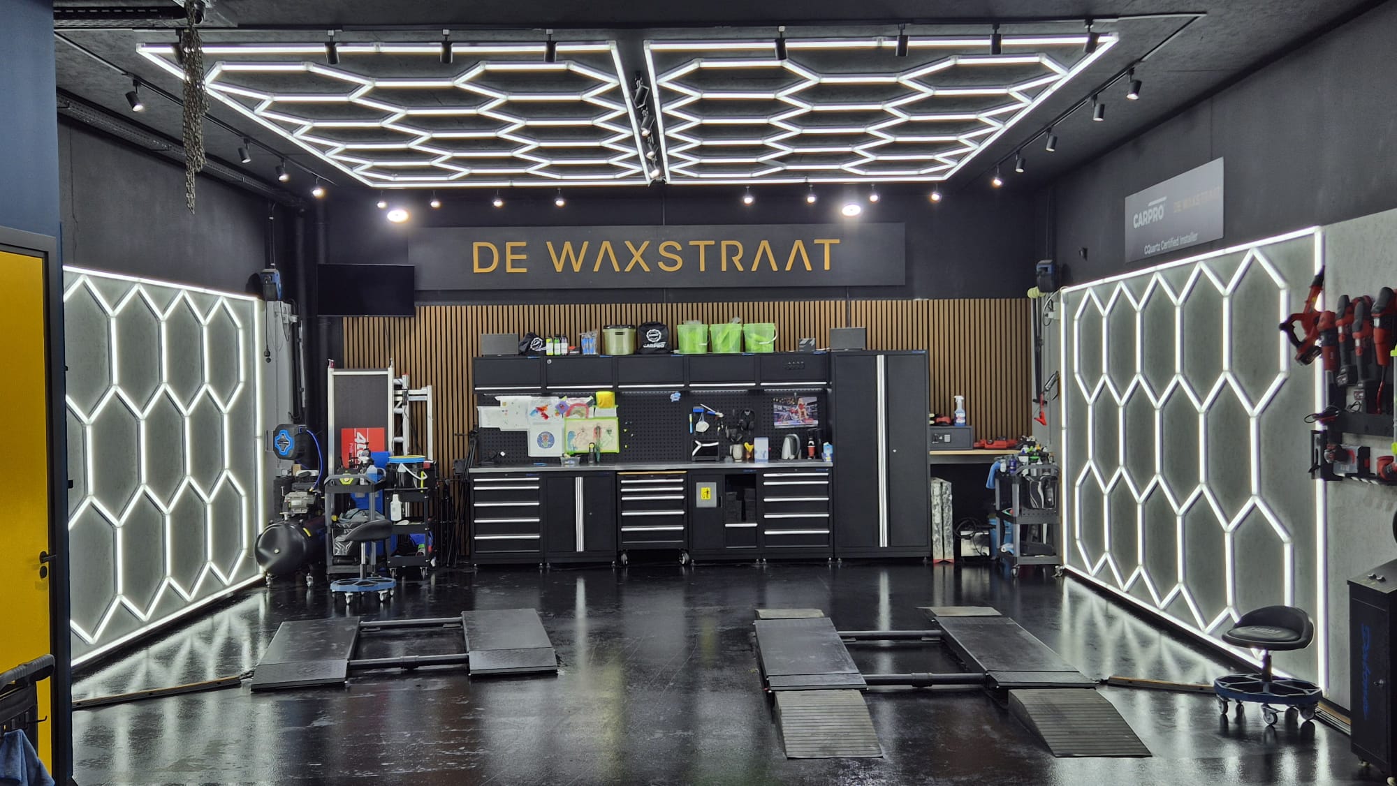 Een detailingwerkplaats om jaloers op te zijn Banner