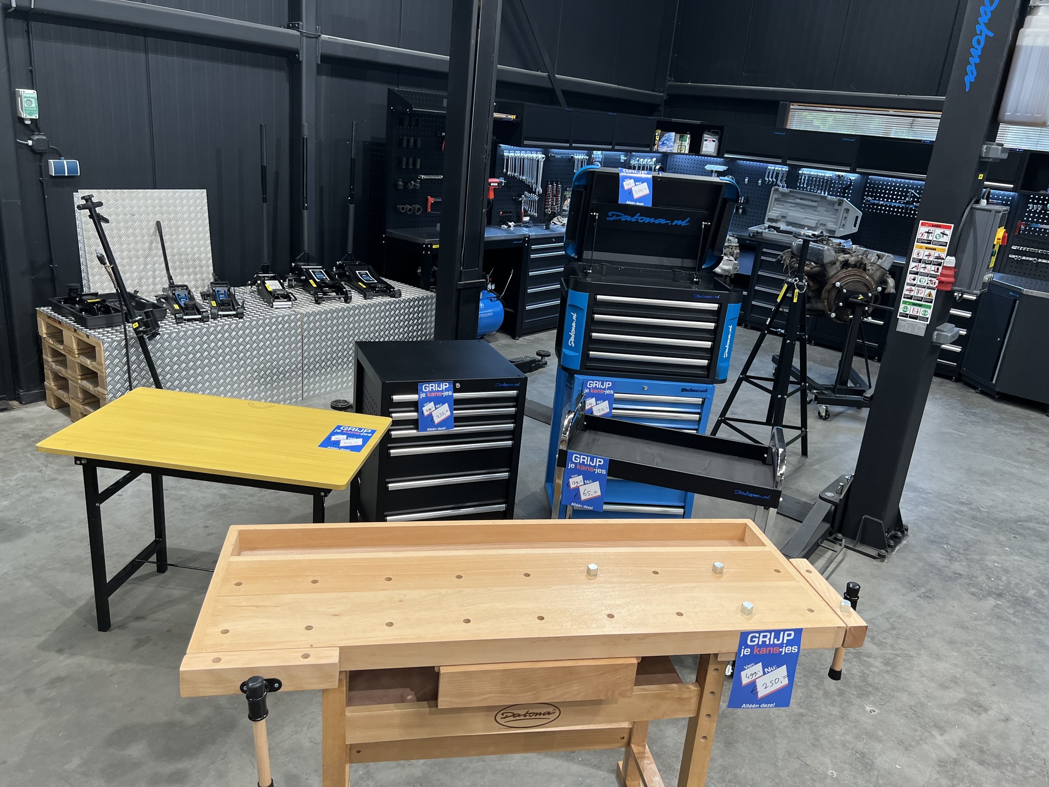 Koopjeshoek van Datona Banner