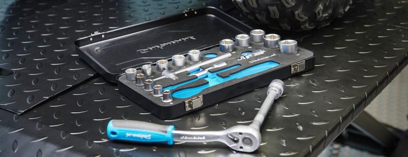 Indispensables : outils pour la moto. Pour tous les bricoleu Banner