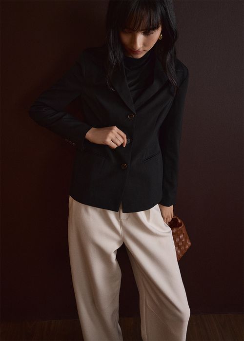 filters:no_upscale(),format(webp)