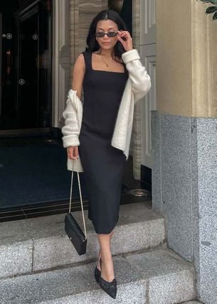 タグ付き美品　todayful Squareneck Pencil Dress TODAYFUL (トゥデイフル）Squareneck Pencil Dress☆ 25秋冬予約