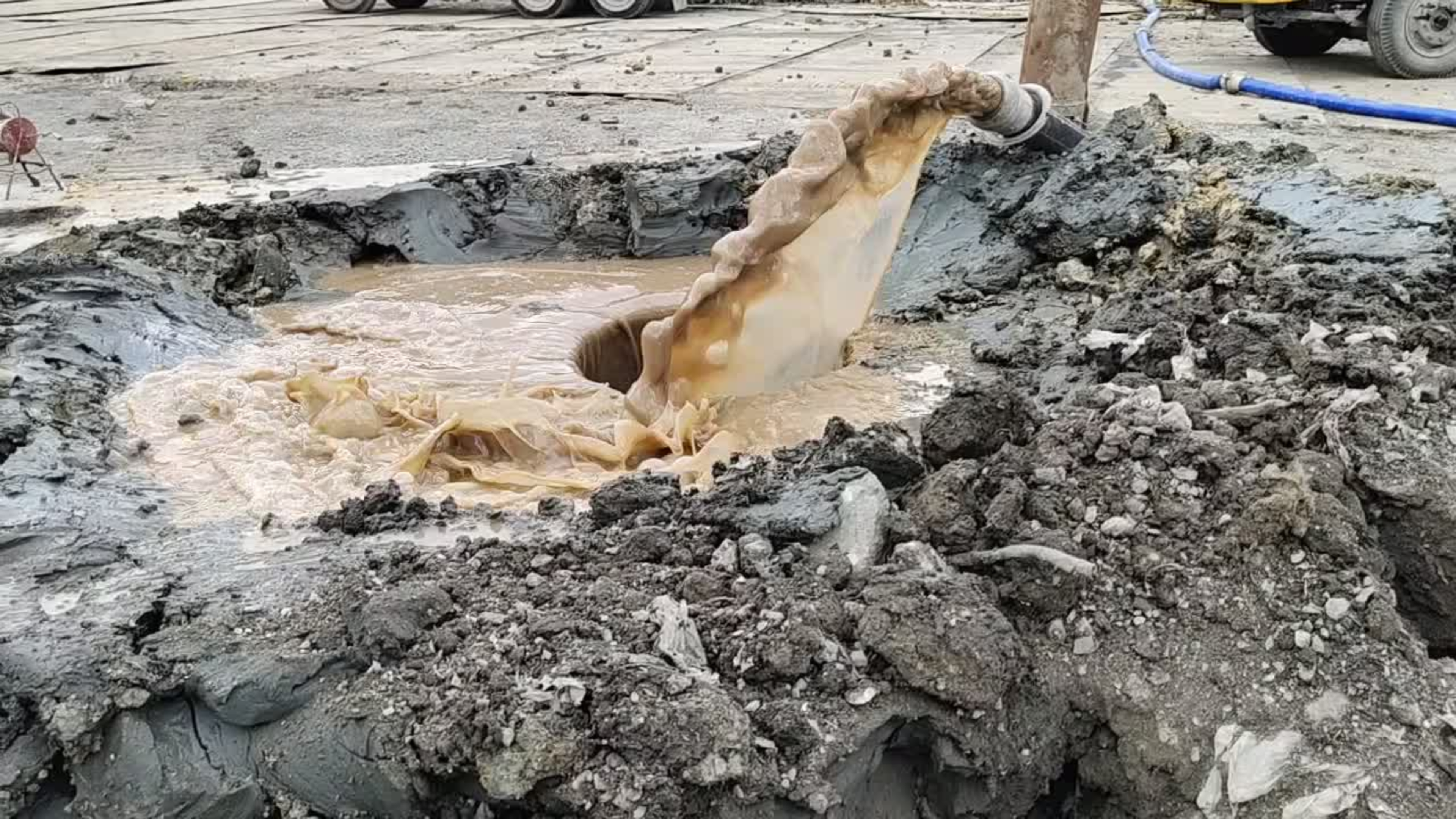 bg image //a.storyblok.com/f/127106/1920x1080/5a8f8247a2/website-elemen.png