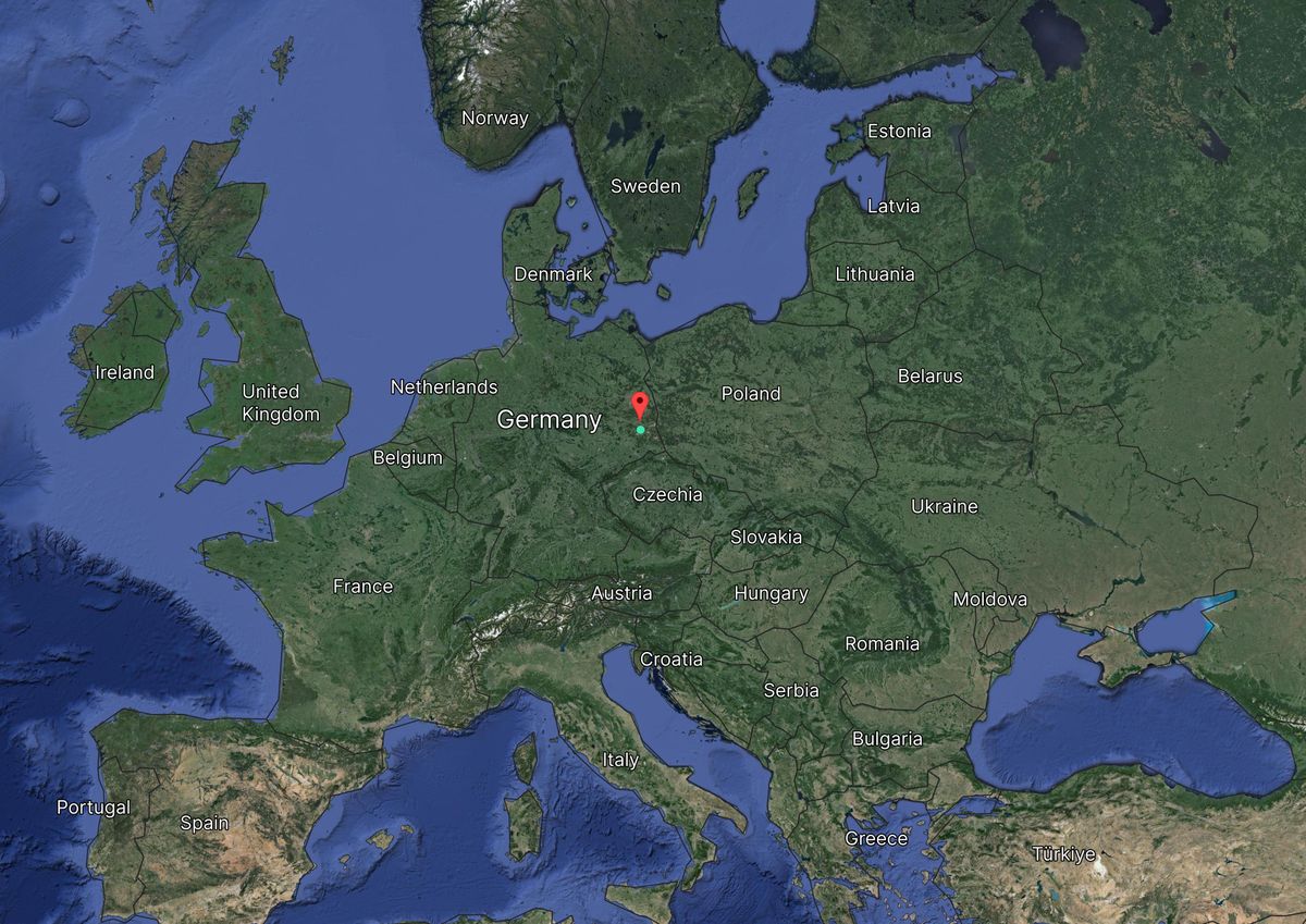 Pina Earth Luckaitz valley location map