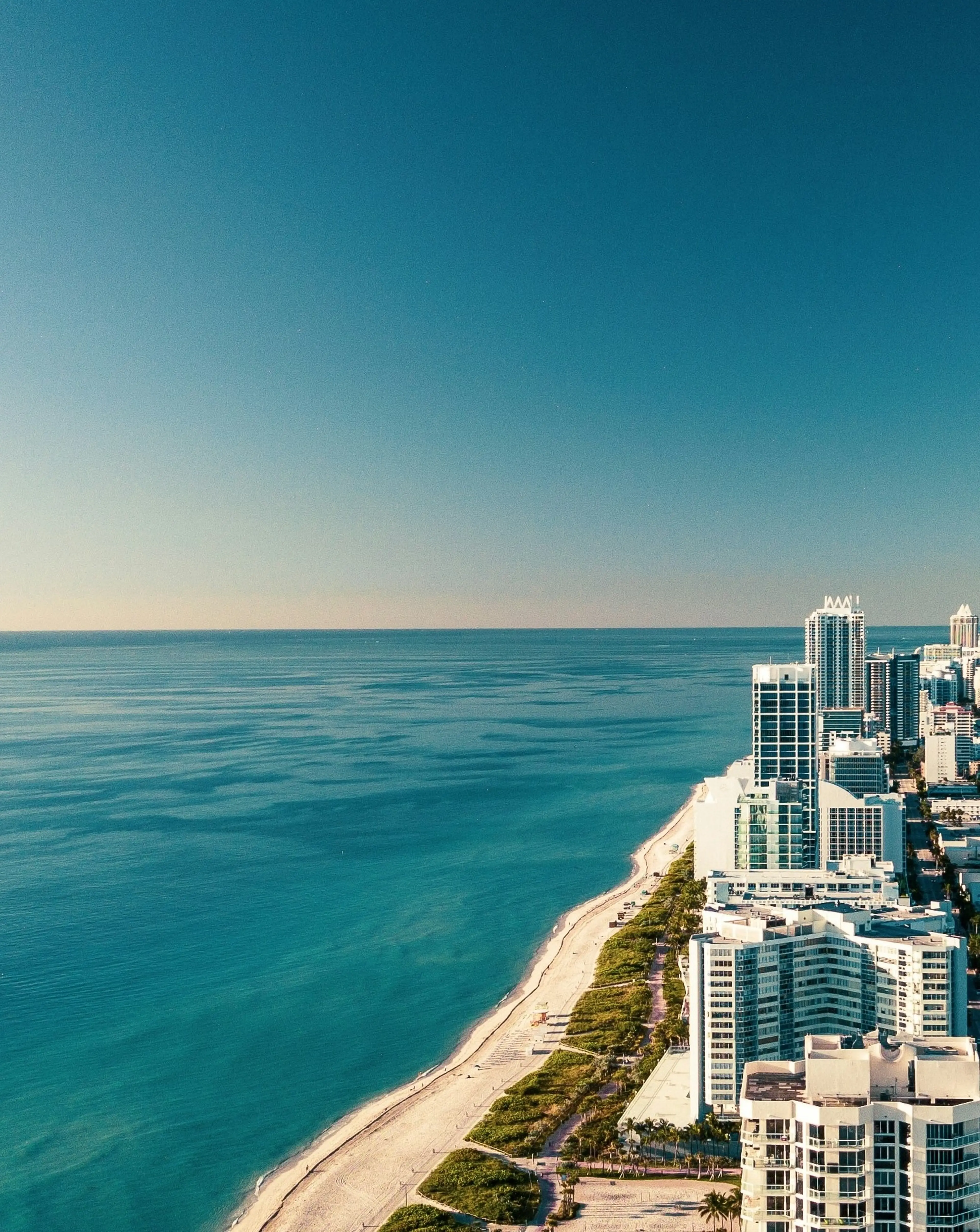 Jet to Miami on Aero - Nonstop By the Seat Private Flights - Mobile