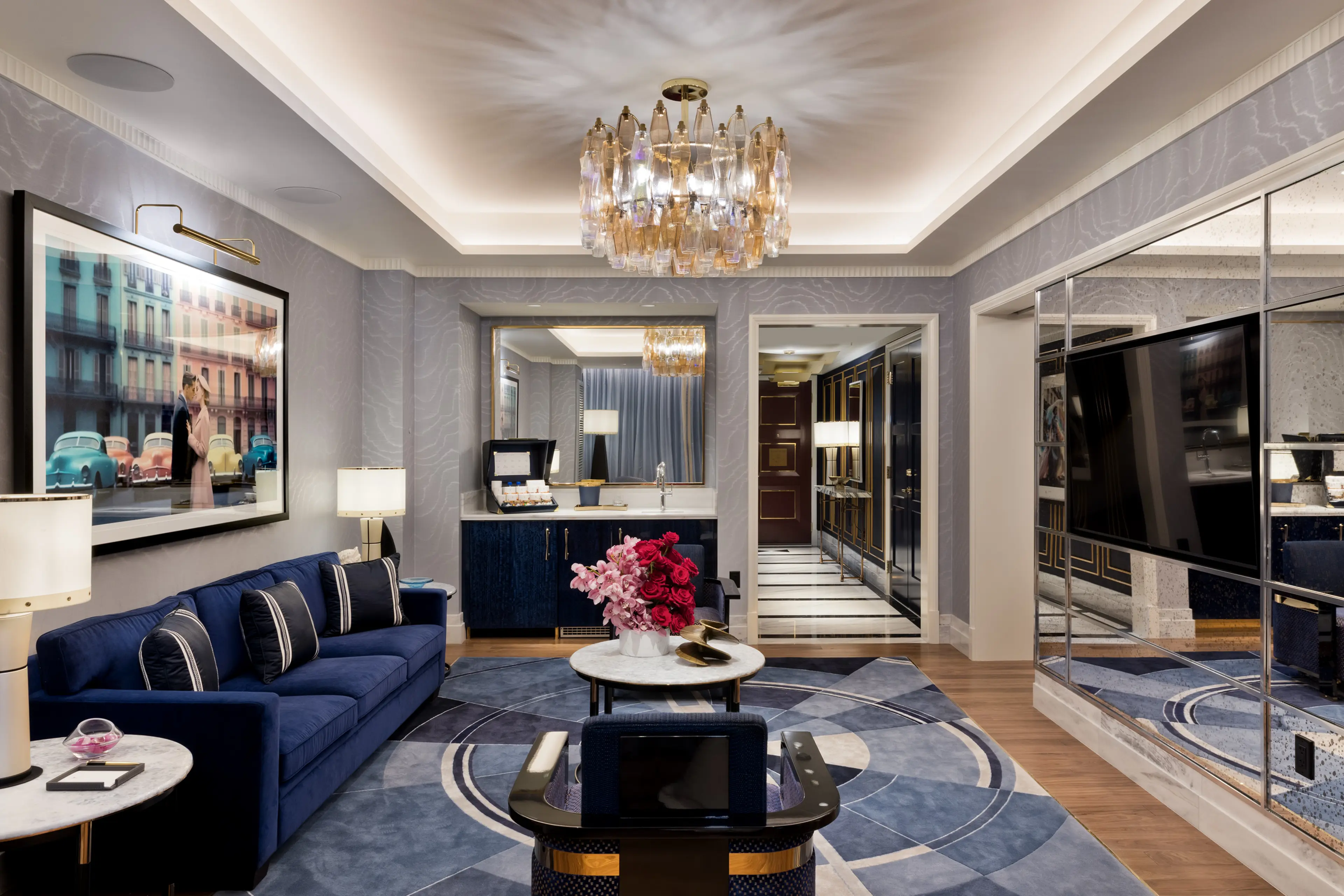 Jet on Aero and stay at Fontainebleau Las Vegas Monogram Suite