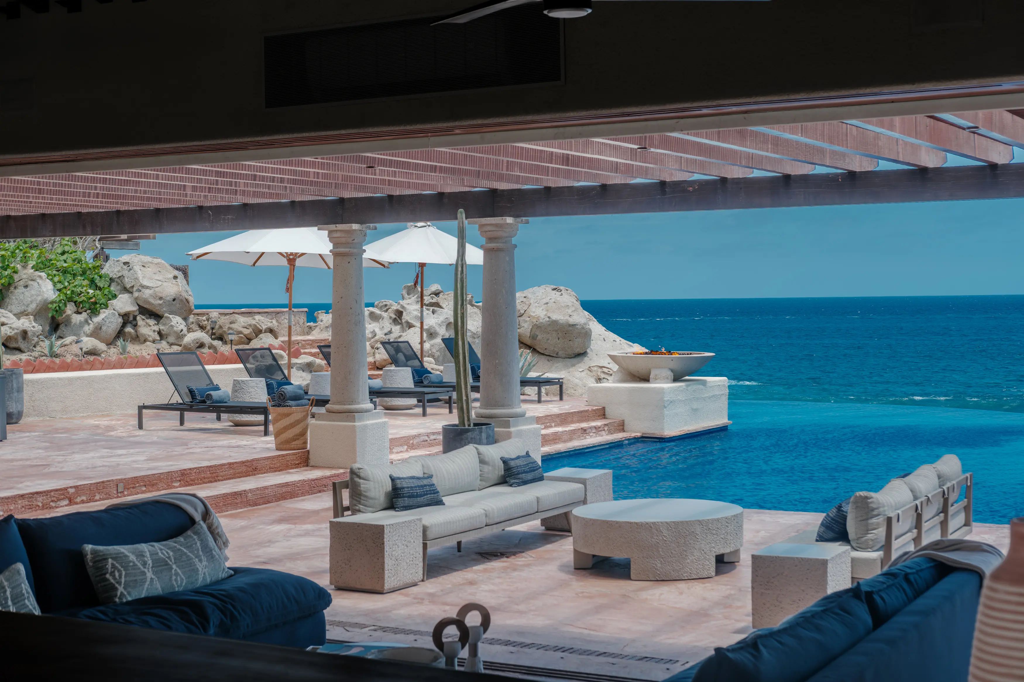 Jet on Aero and Unlock Inspirato Travel Perks