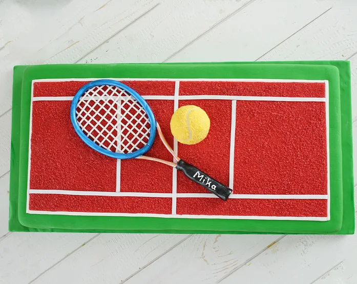 TENNISPLATZ – eine Motivtorte für Cosimas Freund Mika - Sally backt auf VOX