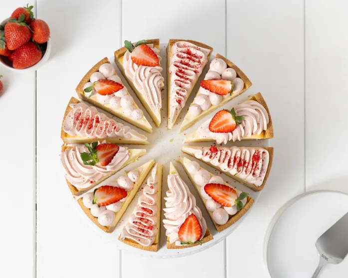 Erdbeer-Käsekuchen / Cheesecake mit Erdbeersahne