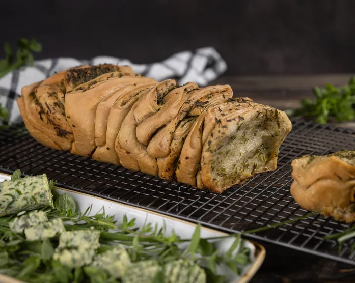 Faltenbrot / Kräuter Zupfbrot / Kräuter Baguette