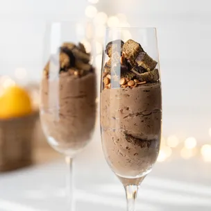 Lebkuchen-Mousse / Last-Minute Dessert