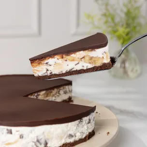 Banana Split No Bake Cake / Bananensplit-Torte