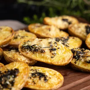 Parmesan-Kartoffeln / aus dem Air Fryer