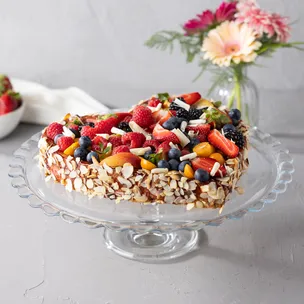 Obsttorte / Herzkuchen mit Früchten 