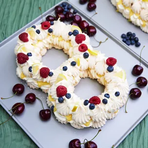 Pavlova mit Lemon Curd / Geburtstags-Dessert