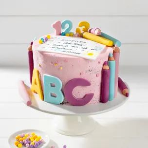 Schoko-Erdbeer-Einschulungstorte / einfache Motivtorte zum Schulanfang