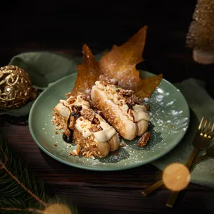Löffelbiskuit Törtchen / mit Lotuscreme / Lucas Dessert