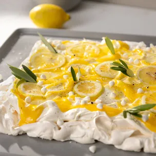 Eton Mess Amalfi / mit Lemon Curd und kandierten Zitronen