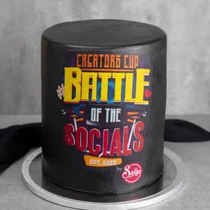 Battle of the Socials Torte / Mandel Waldfrucht Torte 3