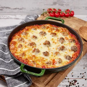 Köfte mit Nudeln / Pasta mit Hackbällchen / Frikadellen Onepot aus dem Ofen