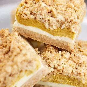 Kürbis Käsekuchen mit Streuseln