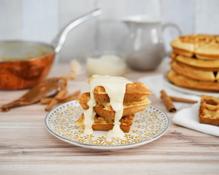 Zimtschneckenwaffeln / Cinnamon Rolls Waffeln