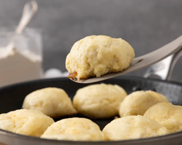 Dampfnudeln aus Quark-Öl-Teig