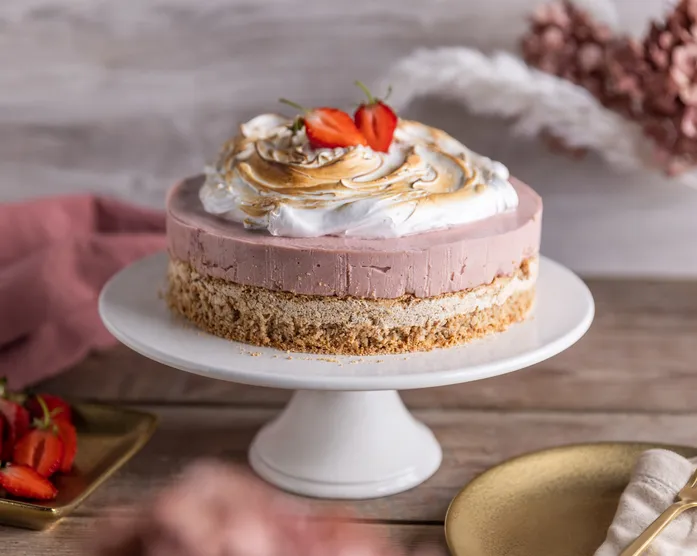 Erdbeer Cheesecake mit Baiser / Erdbeer-Käsekuchen