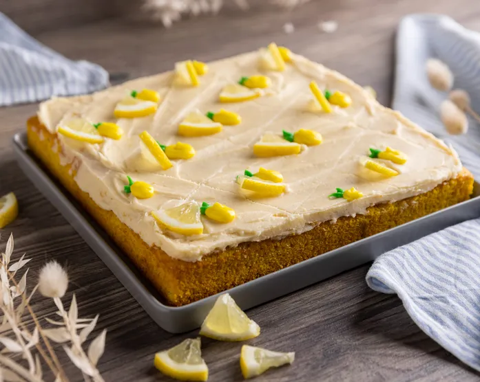 Zitronenkuchen mit Frischkäsefrosting
