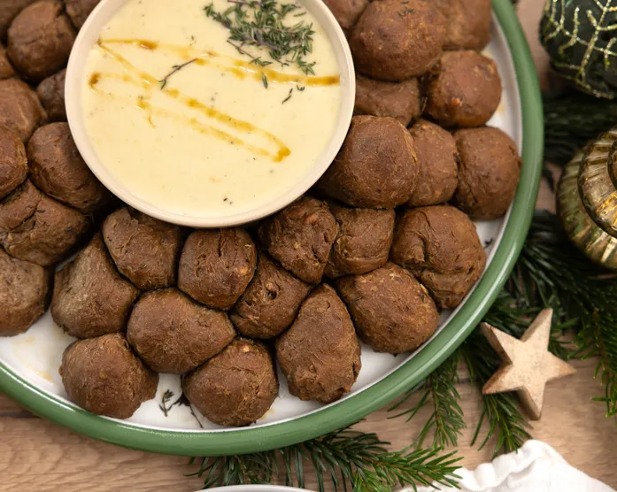 Monkeybread mit Camembert Dip / Weihnachtsbrunch