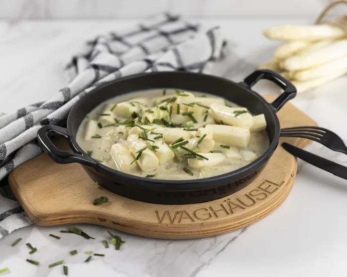 Weißer Spargel in cremiger Rahmsoße / für Nudeln oder Pfannkuchen / Sallys 5 Minuten