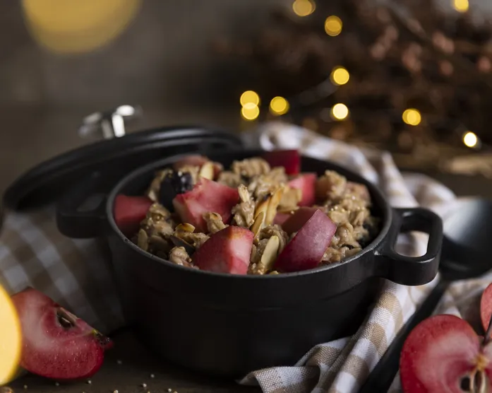 Bratapfel Porridge / weihnachtlicher Haferbrei zum Frühstück