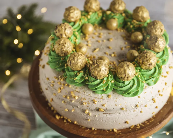 Weihnachtstorte mit Lebkuchencreme
