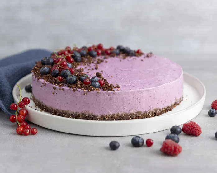 No Bake Berry Cake / Waldfrucht Eistorte