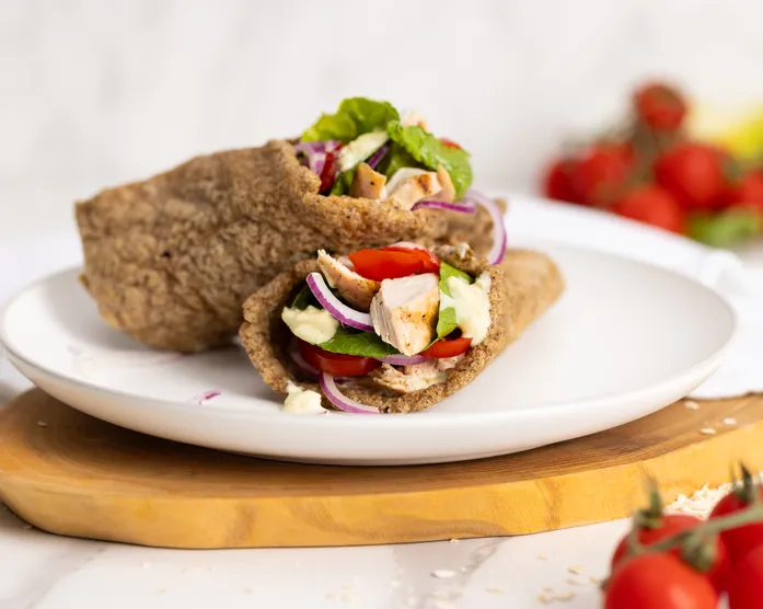 Chicken Caesar Haferwraps / selbstgemachte Wraps mit Hähnchen