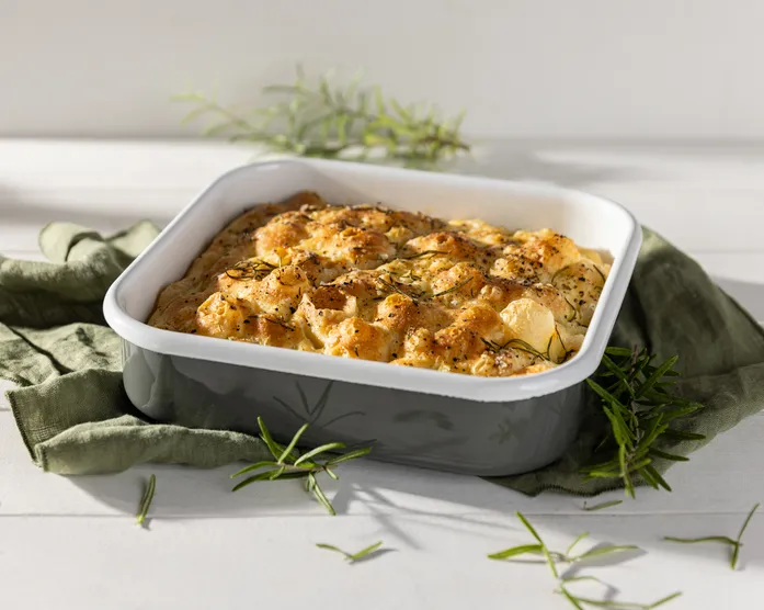 Focaccia mit Rosmarin und Oregano