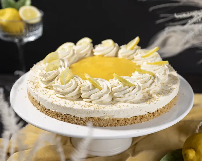Lemon Cheesecake / No Bake Cheesecake mit Lemoncurd / Zitronenkäsekuchen