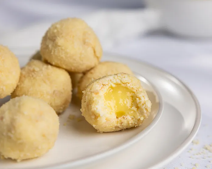 Lemoncurd Bällchen