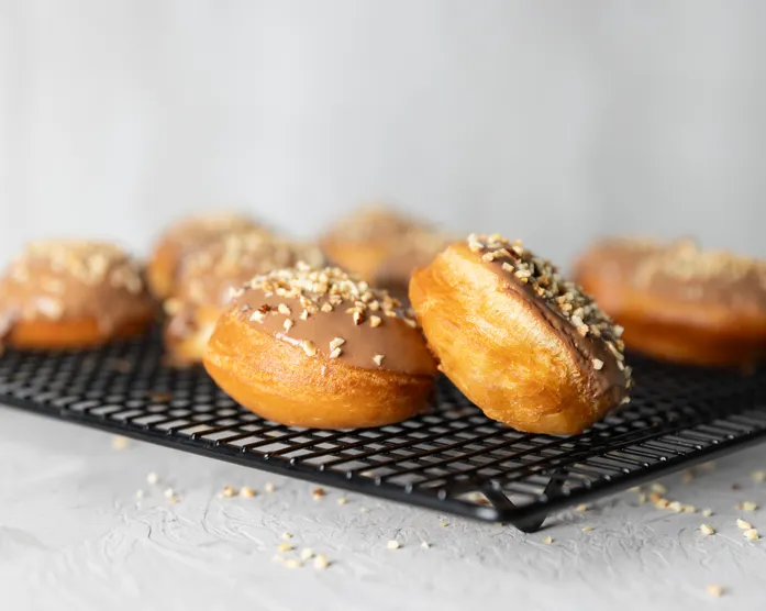 Berliner mit Nougatfüllung / Nougat-Krapfen