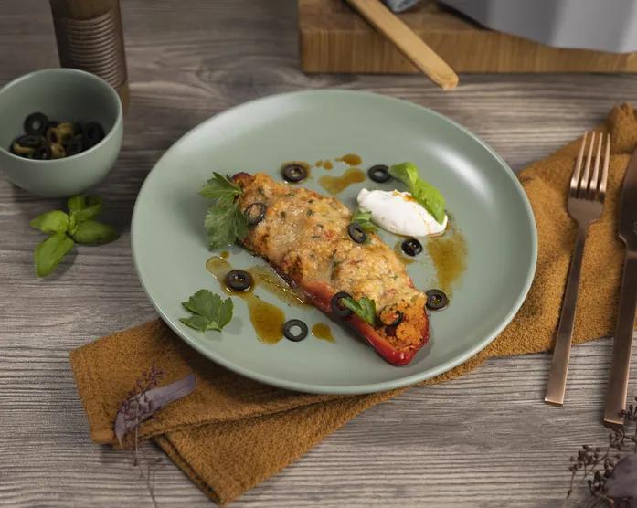 Spitzpaprika gefüllt mit Couscous aus dem Ofen