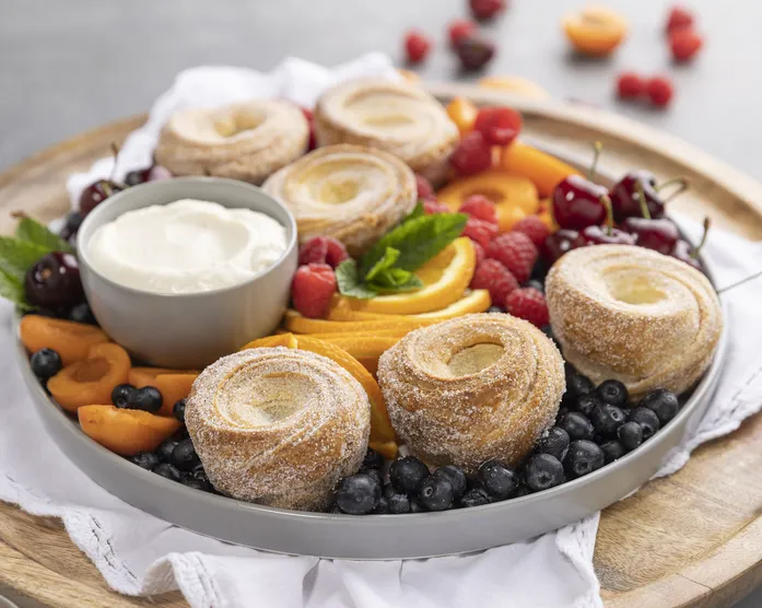Croiffins / Croissant + Muffin mit Sweet Table