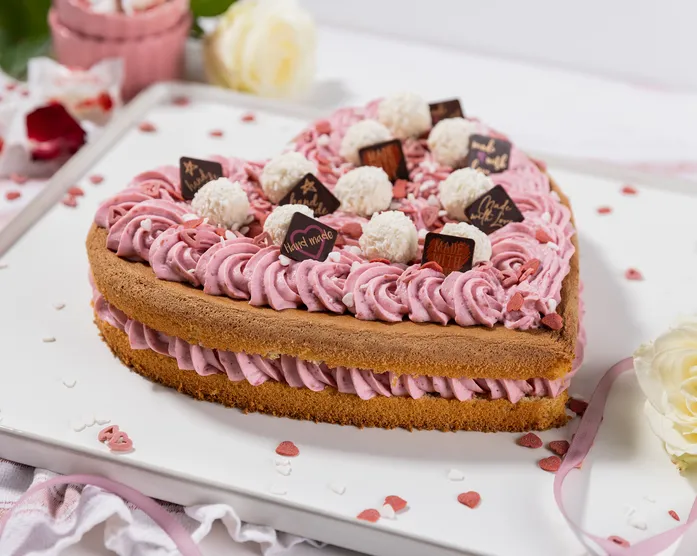 Herz Torte zum Valentinstag