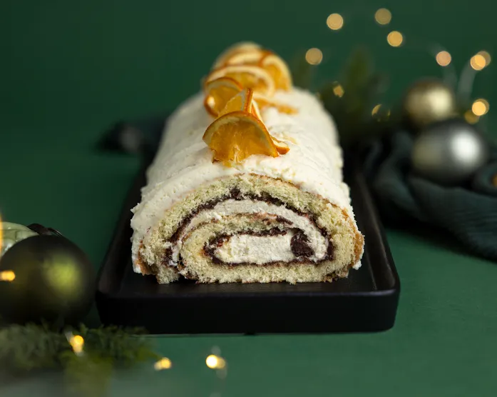 Weihnachtliche Biskuitrolle