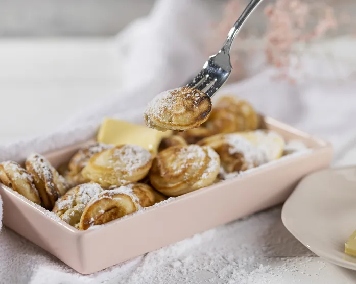 Poffertjes / Niederländische Mini Pfannkuchen aus Hefeteig