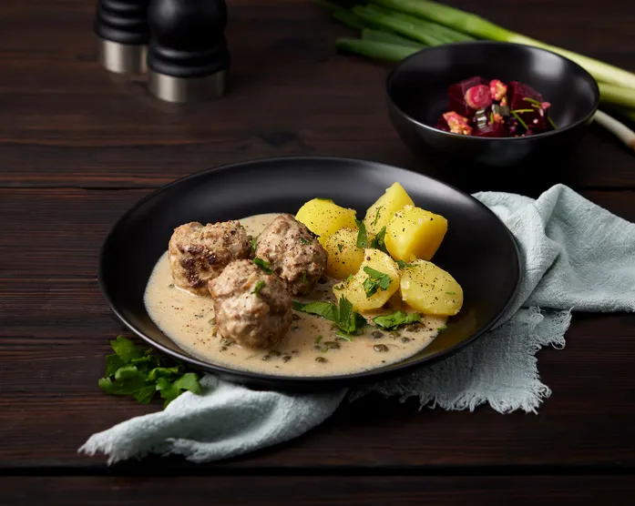 Königsberger Klopse mit Salzkartoffeln