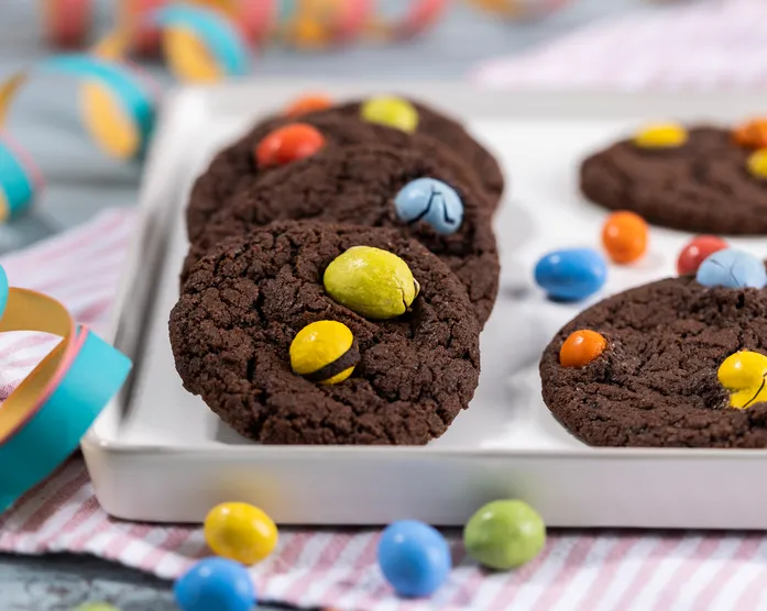 Schokoladencookies mit Erdnüssen