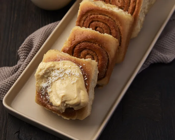 Kokos-Karamell-Zimtschnecken / mit Karamell-Topping / Betty Barclay Caramelised Vanilla